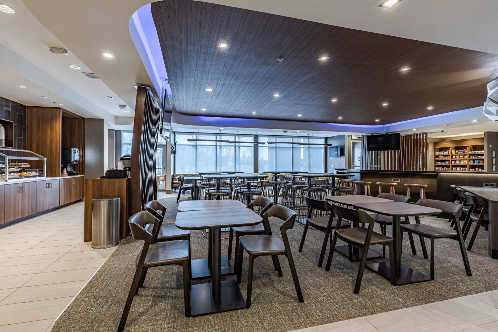 스프링힐 스위트 바이 메리어트 포트 웨인 노스 호텔 Sunnybrook Acres 외부 사진